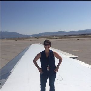 Meet your Posher, Nicole